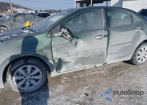 2015 Toyota Corolla Le z USA, uszkodzony, nr VIN 2T1BURHE5FC405982